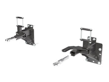 Load image into Gallery viewer, Blue Ox BX1138 Tow Bar Base Plate for Select Jeep Cherokee