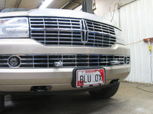 Load image into Gallery viewer, Blue Ox BX2189 Tow Bar Base Plate for Select Lincoln Navigator