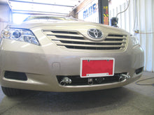 Load image into Gallery viewer, Blue Ox BX3769 Tow Bar Base Plate for Select Toyota Camry
