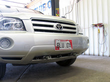 Load image into Gallery viewer, Blue Ox BX3775 Tow Bar Base Plate for Select Toyota Highlander