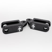Load image into Gallery viewer, Blue Ox BX88357 Off Road Bumper Adapter