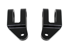 Load image into Gallery viewer, Blue Ox BX88357 Off Road Bumper Adapter