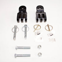 Load image into Gallery viewer, Blue Ox BX88422 Triple Lug Kit