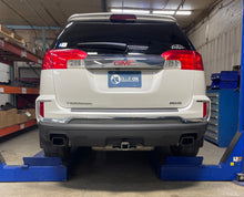 Load image into Gallery viewer, Blue Ox BXH2007 Receiver Hitch, Class III, 2" Receiver for Select Chevrolet Equinox, GMC Terrain