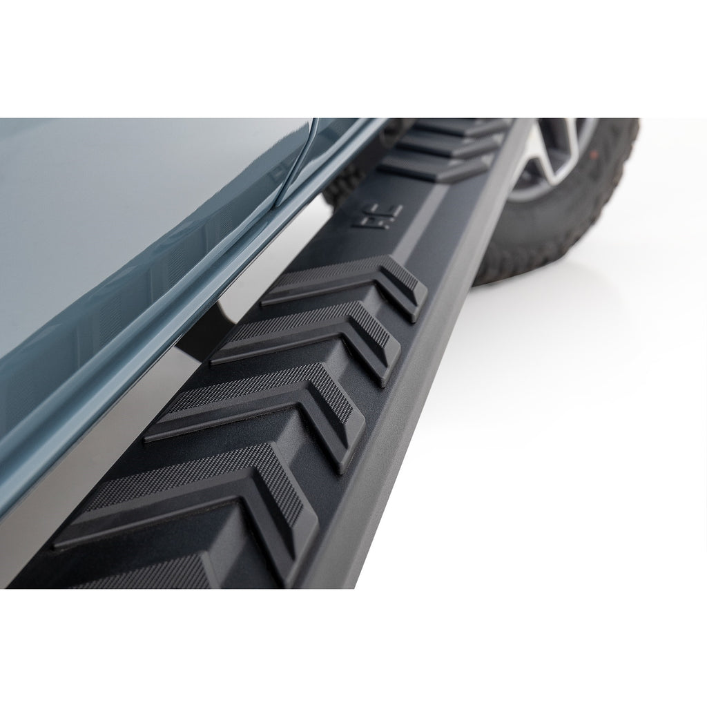 Ba2-Running-Boards-Side-Step-Bars-4-Door-Ford-Bronco-(21-23)-Rough-Country