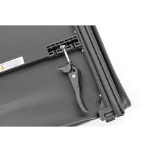 Load image into Gallery viewer, Bed-Cover-Tri-Fold-4.6-Foot-Bed-22-Ford-Maverick-4Wd-Rough-Country