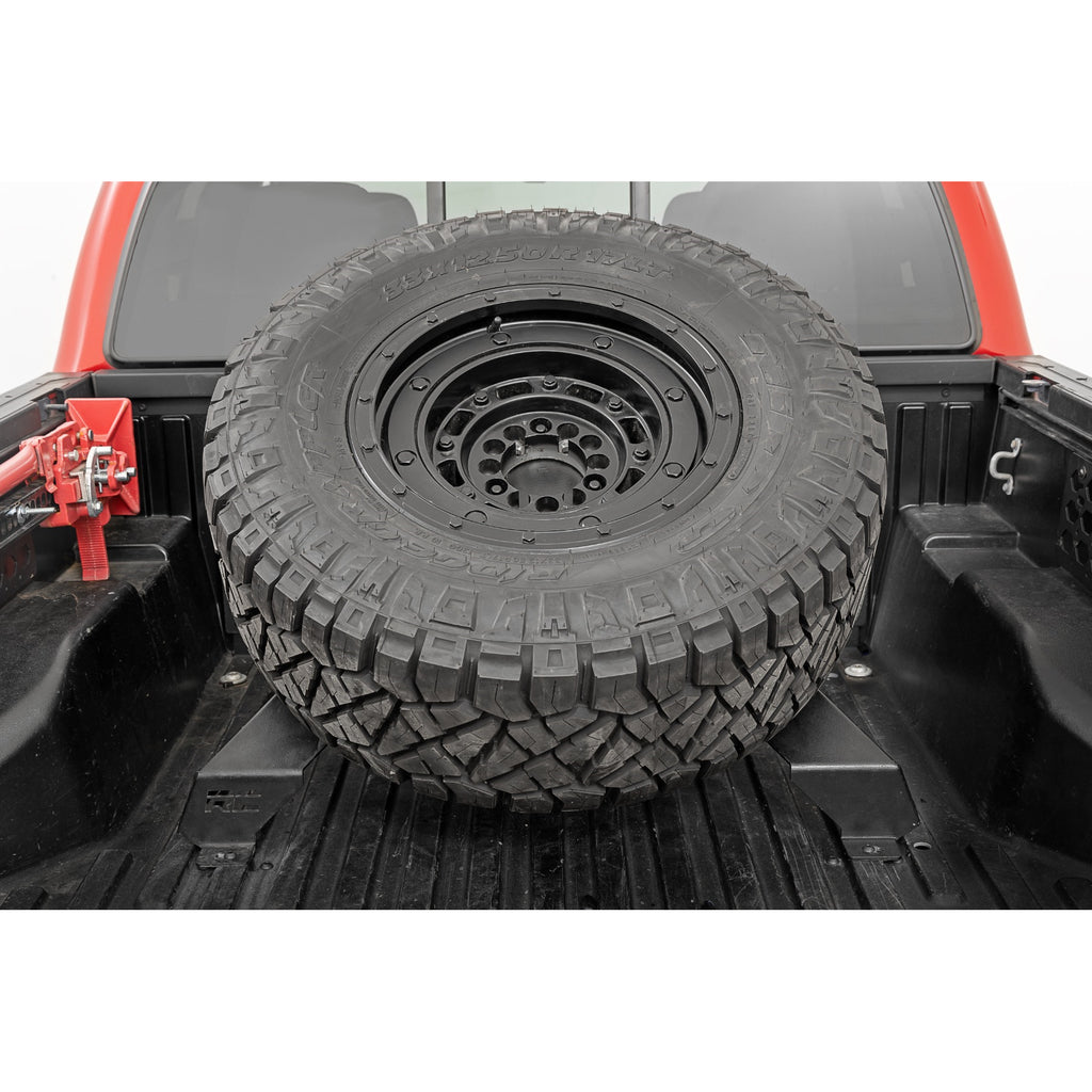Bed-Mount-Spare-Tire-Carrier-Toyota-Tacoma-2Wd4Wd-(16-23)-Rough-Country