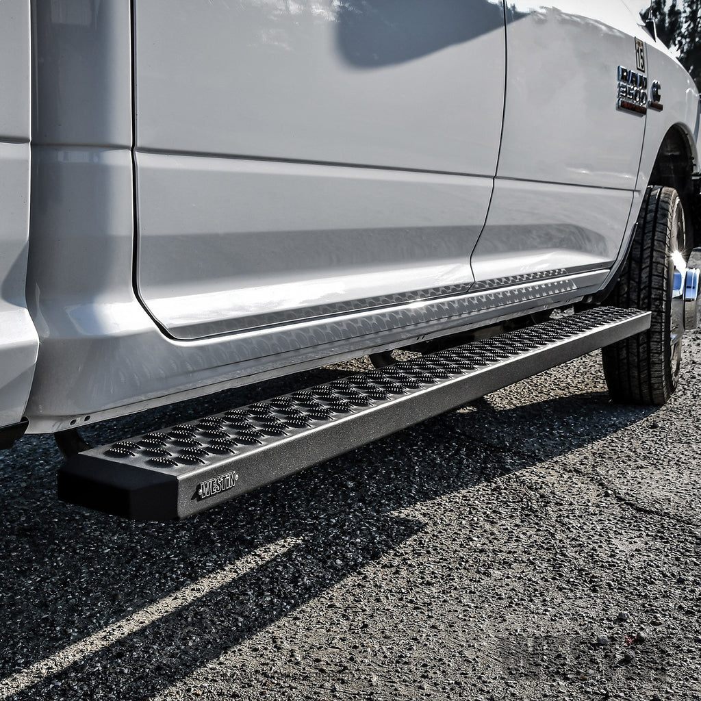 Black-83-Grate-Step-Cab-Length-Running-Boards-;-Dodge-Ram-09-18-Crew-1500-10-24-25003500-;-19-24-Classic-1500