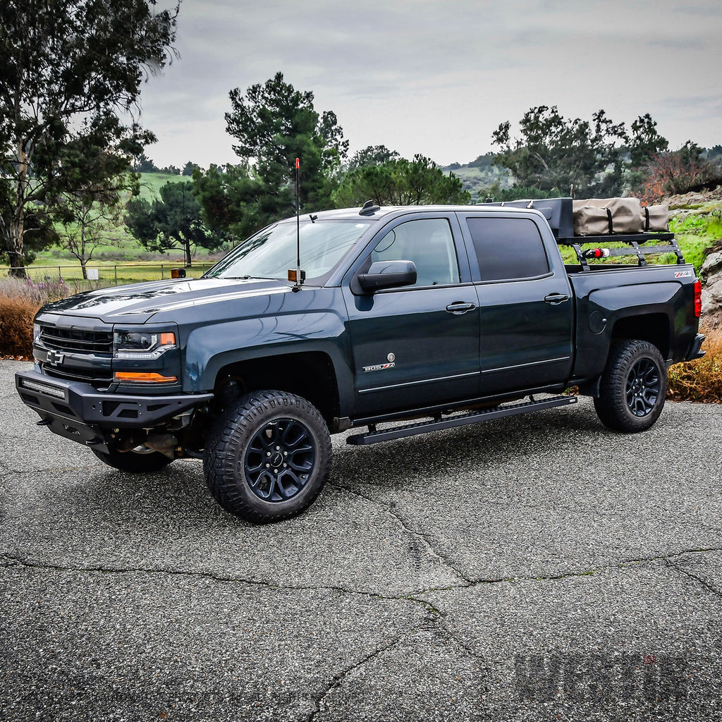 Black-86-Grate-Step-Cab-Length-Running-Boards-;-07-18-SilveradoSierra-Crew-Cab-1500-07-19-Hd