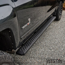 Load image into Gallery viewer, Black-86-Grate-Step-Cab-Length-Running-Boards-;-07-18-SilveradoSierra-Crew-Cab-1500-07-19-Hd