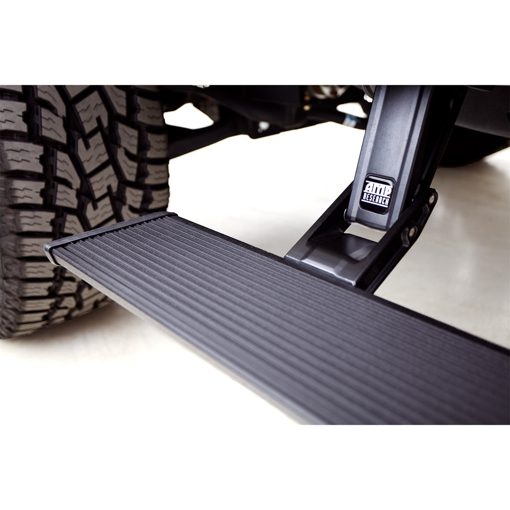 Black-Cab-Length-Power-Steps-Xtreme-;SilveradoSierra-ExtendedCrew-Cab-14-18-1500-15-19-Hd-(Exc-Diesel)