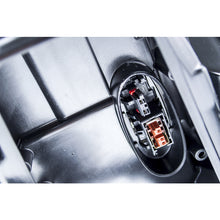 Load image into Gallery viewer, Bmw-7-Series-Bi-Xenon--Headlamp-With-Dynam.-Cornering-Lamp,-Left