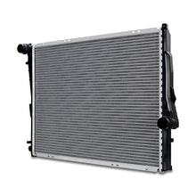 Load image into Gallery viewer, Bmw-E46-3-Series-Replacement-Radiator-1999-2006