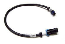 Load image into Gallery viewer, Kooks Custom Headers CAS-109007 O2 Extension Harness 1998-2002 Camaro 1) 24in. Front Extension Harness (4-Pin). for Select Cadillac Escalade, Chevrolet Camaro, Chevrolet Silverado 1500, Chevrolet Silverado Classic, Chevrolet Silverado HD Classic,
