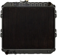 Load image into Gallery viewer, Spectra Premium CU147 Complete Radiator