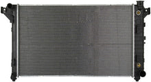Load image into Gallery viewer, Spectra Premium CU1552 Complete Radiator
