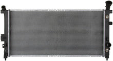 Load image into Gallery viewer, Spectra Premium CU2562 Complete Radiator