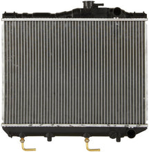 Load image into Gallery viewer, Spectra Premium CU813 Complete Radiator