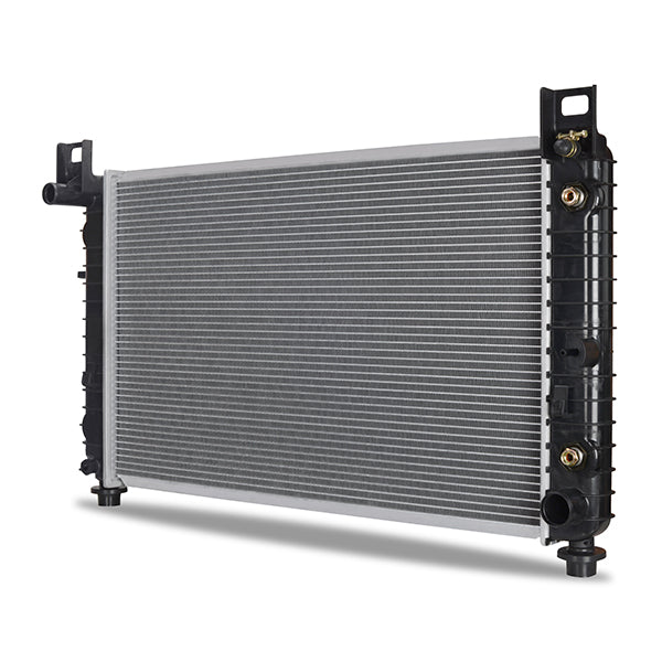 Cadillac-Escalade-Replacement-Radiator-2002-2004