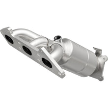 Load image into Gallery viewer, Catalytic-Converter-With-Integrated-Exhaust-Manifold