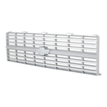 Load image into Gallery viewer, Classic-Trucks-CK-Grille---W-Bowtie---WO-Molding---Single-Headlight---Silver