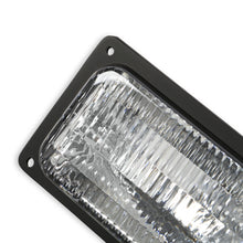 Load image into Gallery viewer, Classic-Trucks-Gmt400-Parking-Lamp---Clear---Rh