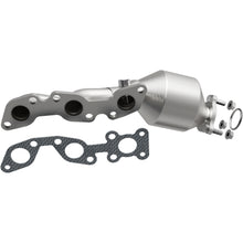 Load image into Gallery viewer, Conv-Df-01-04-Nissan-Frontier-Passenger-Side-Manifold