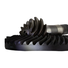 Load image into Gallery viewer, Motive Gear D275-373 Ring and Pinion-Dana 275 for Select Ford F-350 Super Duty