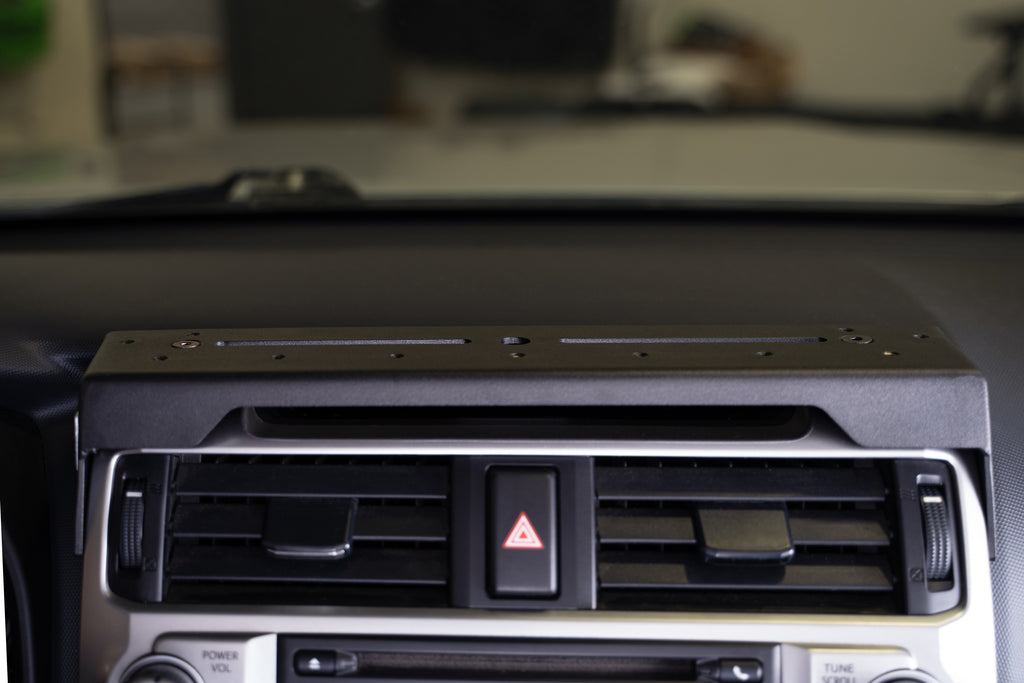 DV8 Offroad DMT3-01 Dash Mount