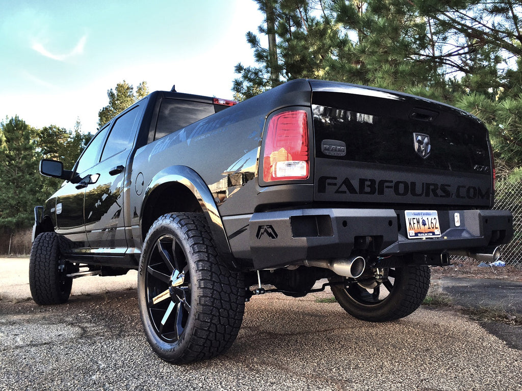 Fab Fours DR09-W2952-B Heavy Duty Rear Bumper for Select Dodge Ram 1500, Dodge Ram 2500, Dodge Ram 3500, Dodge Ram 4500, Dodge Ram 5500, Ram 1500, Ram 2500, Ram 3500, Ram 4500, Ram