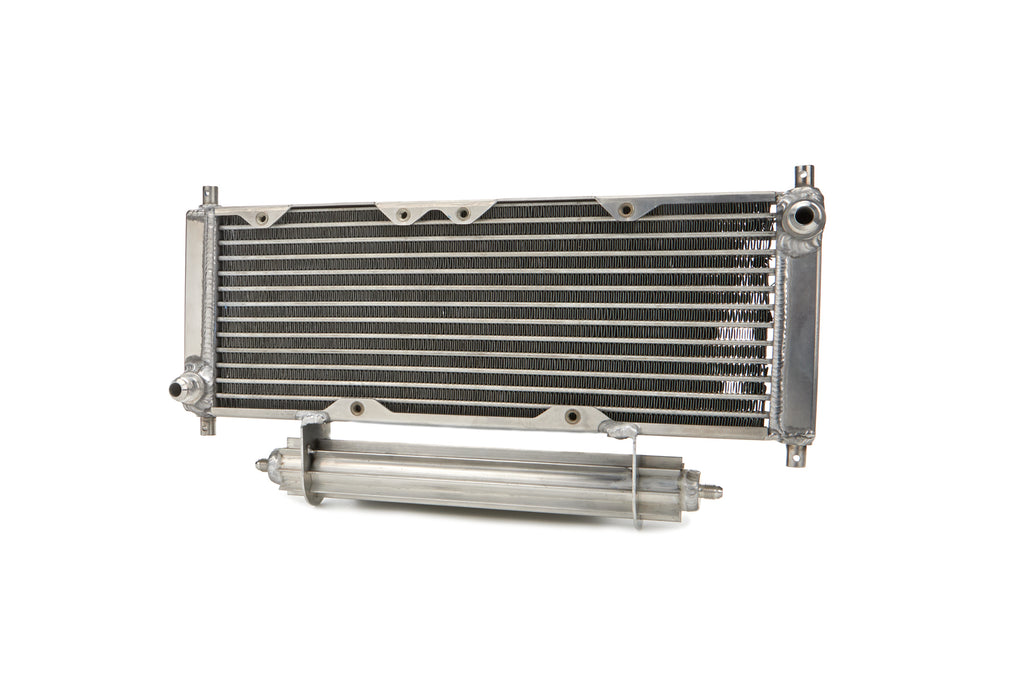 FLUIDYNE PERFORMANCE ORA.LEG Oil Cooler Legends -8an Scoop / Brckts