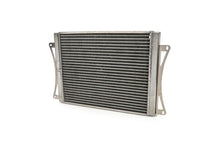 Load image into Gallery viewer, FLUIDYNE PERFORMANCE ORA.SLM Oil Cooler SLM -12an w/ Fan 17.5in x 12.5in