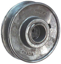 Load image into Gallery viewer, Dynaline 55490 Vari-Speed Pulley 3-1/4 x 1/2 C/W Set Screws