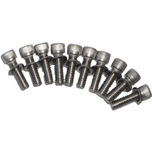 Load image into Gallery viewer, Dana-44-Differential-Cover-Defender-Series-Red-Aluminum-Bolts-Included-Nitro-Gear