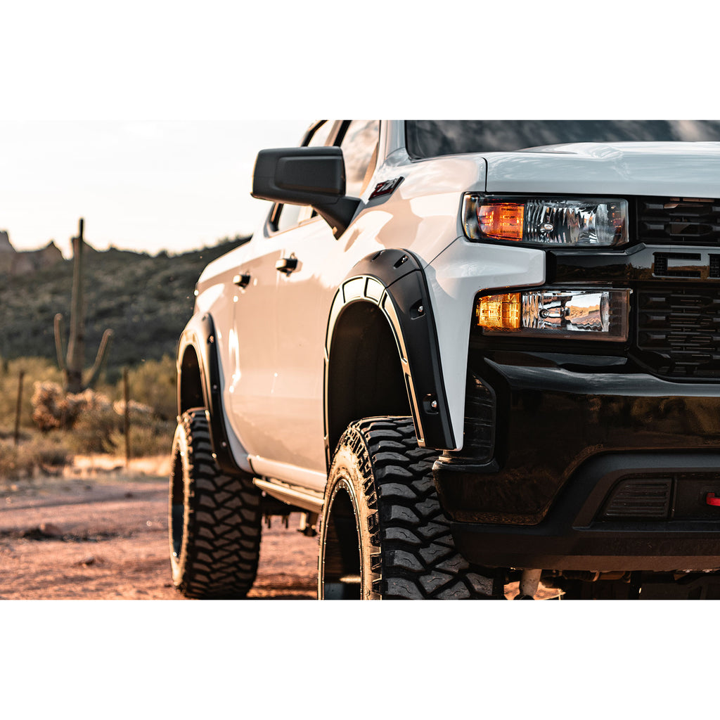 Defender-Pocket-Fender-Flares-Flat-Black-Chevy-Silverado-1500-2Wd4Wd-(19-23)-Rough-Country