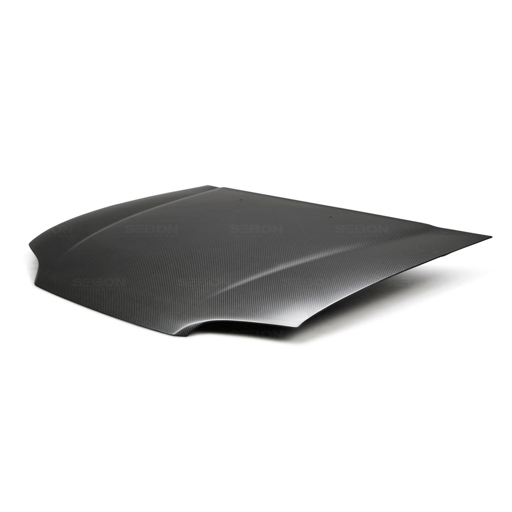 Dry-Carbon-Hood