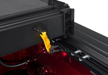 Load image into Gallery viewer, Extang 62421 Encore - 19-22 (New Body Style) Ram 5'7" w/out RamBox w/out Multifunction TG for Select Ram