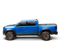 Load image into Gallery viewer, Extang 80653 Endure ALX - 20-26 Silv/Sierra 2500HD/3500HD 6'9" w/out Factory Side Storage for Select Chevrolet Silverado HD, Chevrolet Silverado HD, GMC Sierra HD, GMC Sierra HD