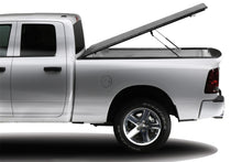 Load image into Gallery viewer, Extang 8995 Full Tilt - 05-20 Frontier 6' (Does Not Fit 16-20 Equipped Track Systems) for Select Nissan Frontier, Suzuki Equator