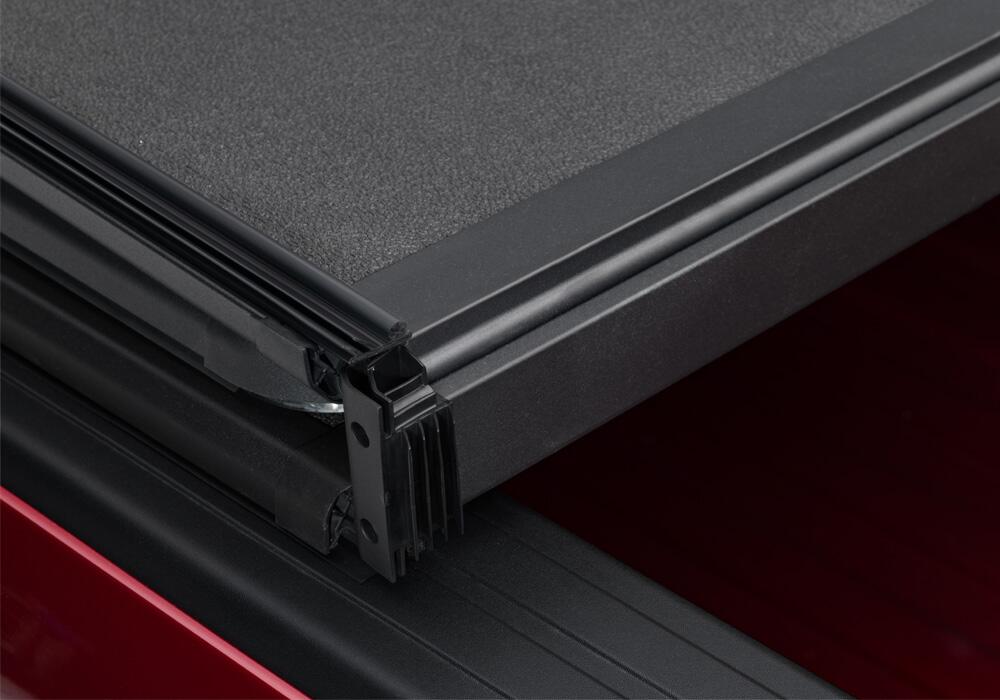 Extang 83427 Solid Fold 2.0 - 19-25 (New Body) Ram 5'7" w/o RamBox w/ or w/o Multifunction TG for Select Ram