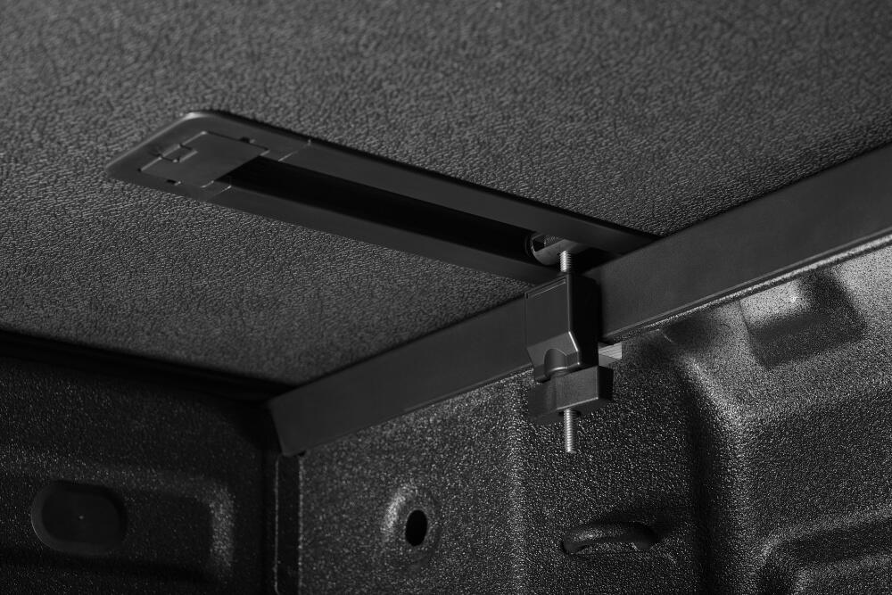 Extang 88653 Solid Fold ALX - 20-26 Silv/Sierra 2500HD/3500HD 6'9" w/out Factory Side Storage for Select Chevrolet Silverado HD, Chevrolet Silverado HD, GMC Sierra HD, GMC Sierra HD