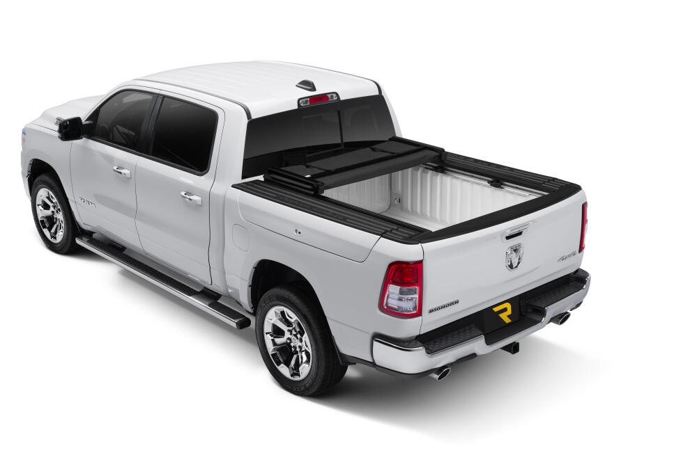 Extang 92424 Trifecta 2.0 - 19-26 (New Body) Ram 5'7" w/ RamBox w/ or w/o Multifunction TG for Select Ram