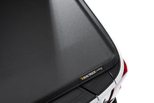 Load image into Gallery viewer, Extang 90658 Trifecta ALX - 20-26 Silv/Sierra 2500HD/3500HD 8' w/out Factory Side Storage for Select Chevrolet Silverado HD, Chevrolet Silverado HD, GMC Sierra HD, GMC Sierra HD