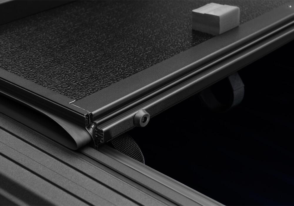 Extang 85410 Xceed - 09-14 F150 6'6" w/out Cargo Management System for Select Ford F-150