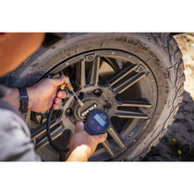 Load image into Gallery viewer, Ez-Deflator-Digital-Exten-Digital-Exten-Valve-Usa