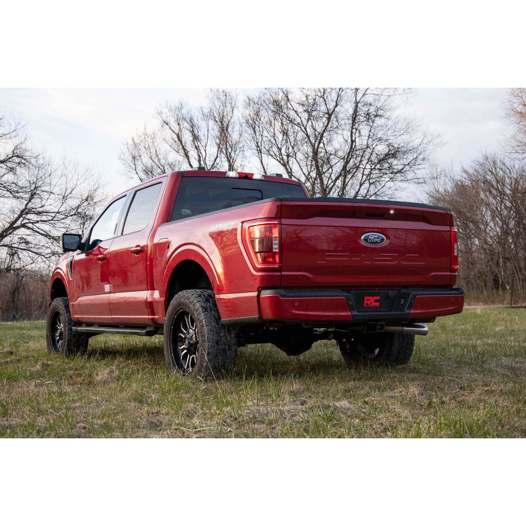 F-150-3-Inch-Lift-Kit-Bolt-On-WN3-Struts-And-V2-Shocks-2021-F-150-4Wd-Rough-Country