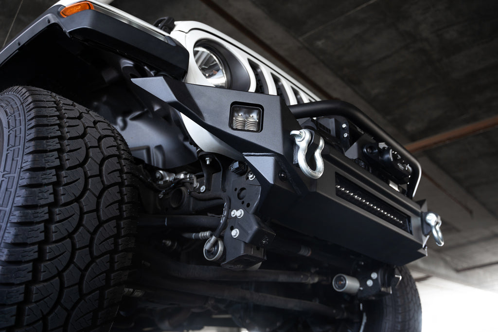 DV8 Offroad FBJL-07 Jeep Wrangler JL & Gladiator JT FS-7 Mid-Width Winch Front Bumper