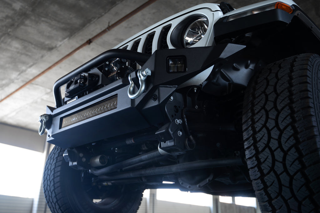 DV8 Offroad FBJL-07 Jeep Wrangler JL & Gladiator JT FS-7 Mid-Width Winch Front Bumper