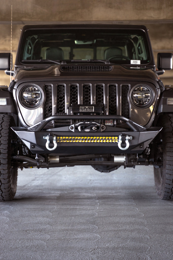DV8 Offroad FBJL-11 Jeep Wrangler JK/JL & Gladiator JT FS-1 Series Stubby Front Bumper