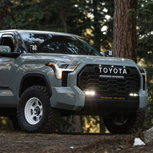 Load image into Gallery viewer, Baja Designs 448162 Toyota S2 SAE OEM Fog Light Replacement Kit for Select Toyota Tundra